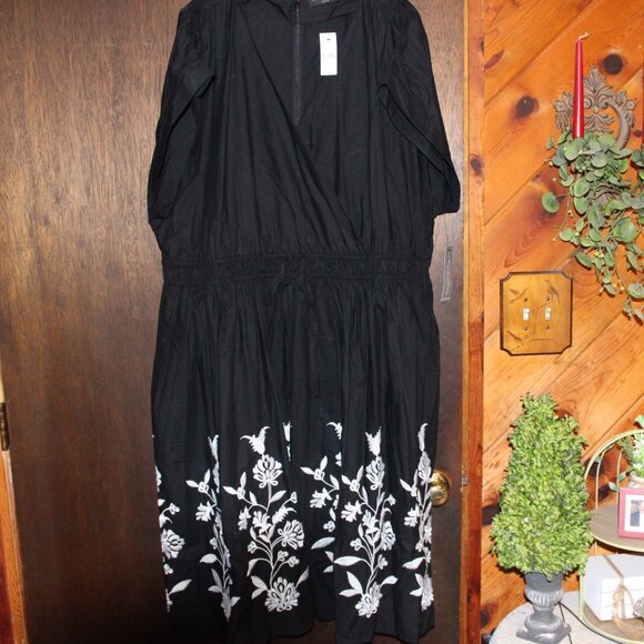 NWT Lane Bryant Dress with Embroidery size 28 women's STUNNING!! - Picture 1 of 7
